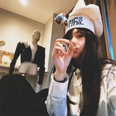 脂粉英雄